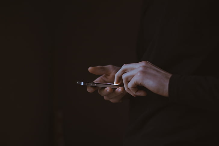 全球经济与金融动态：挑战与机遇并存